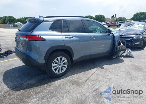 2024 Toyota Corolla Cross Le from USA, damaged, VIN 7MUCAAAG5RV102826